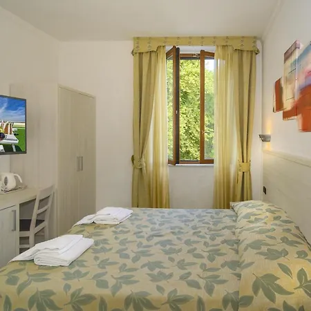 Vittoria 3* Viareggio