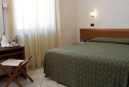 Vittoria Hotel 3*
