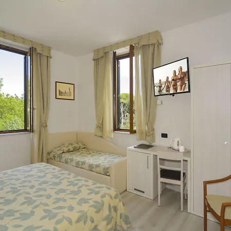Hotel Vittoria 3*
