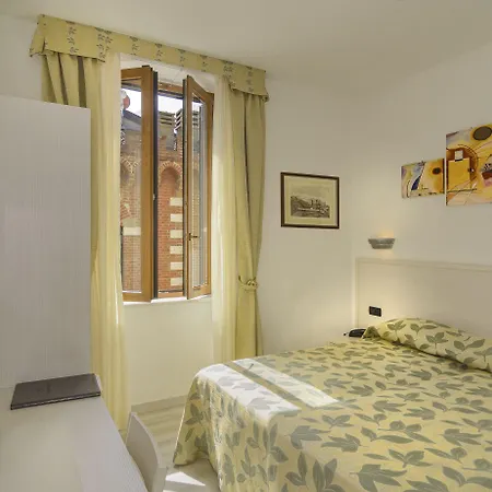 Vittoria 3* Viareggio