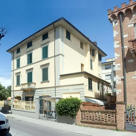 Hotel Vittoria Viareggio