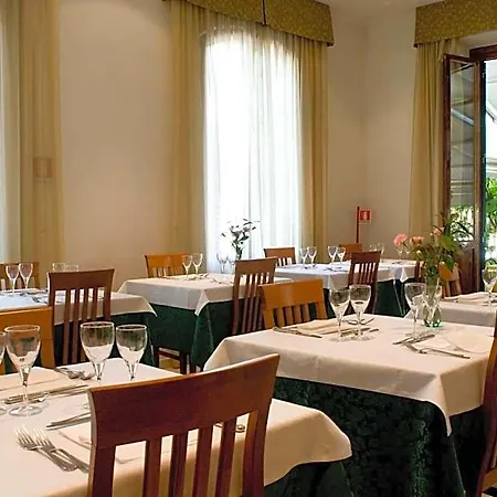 Vittoria Hotel 3*
