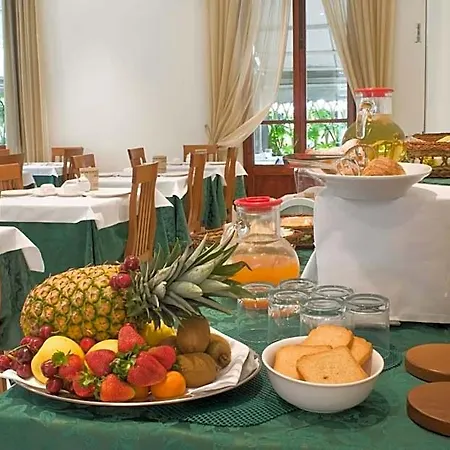 Vittoria Hotel
