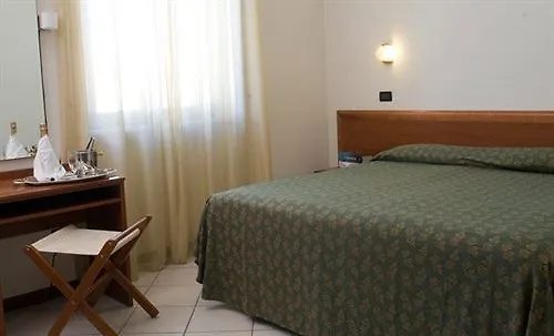 Vittoria Hotel 3*