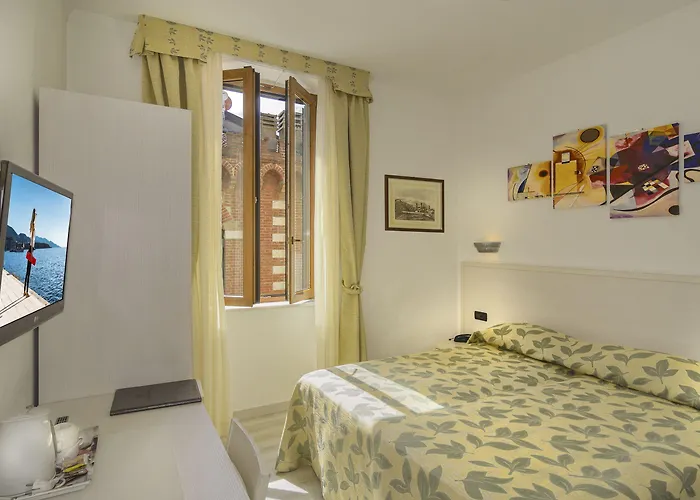 Vittoria 3* Viareggio